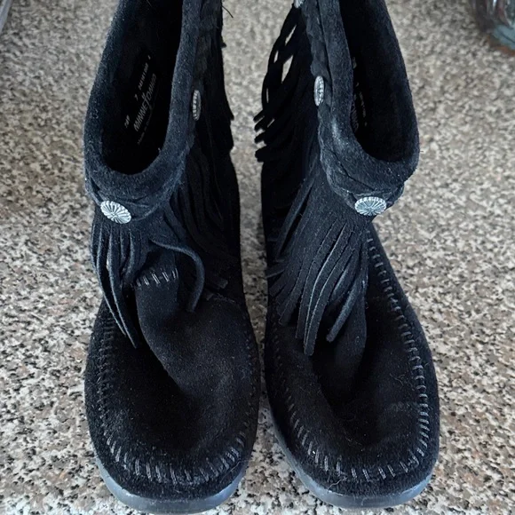 Minnetonka Black Suede Fringe Moccasin Boots with Concho Details - Picture 1 of 4